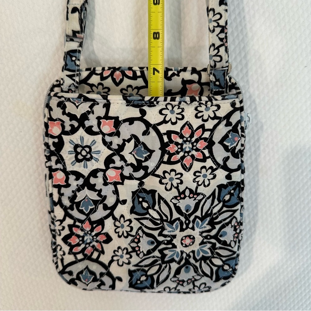 Vera Bradley Little Girl Floral EUC Crossbody Bag Purse perfect for a little one - Picture 7 of 11